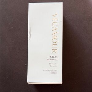 Vegamour GRO+ Advanced Dermaroller